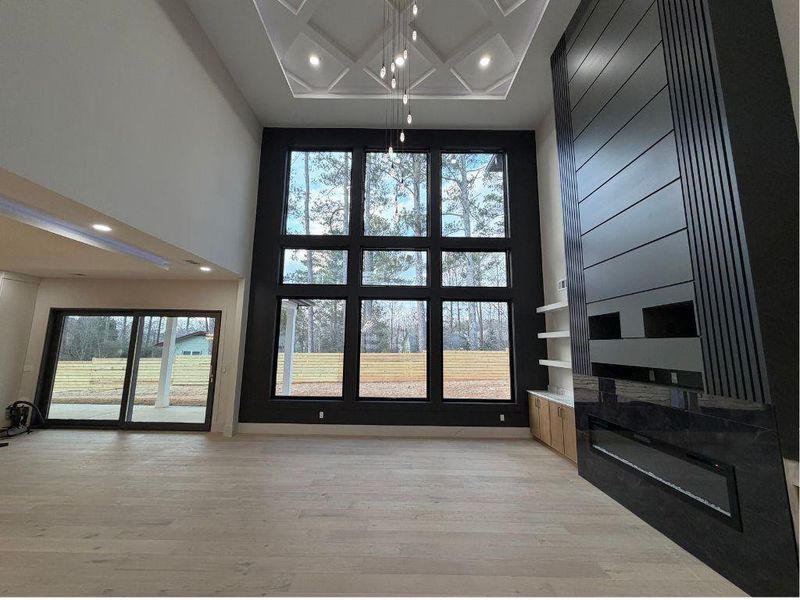 Spacious, unfurnished interior of a new home in , Lawrenceville (Image 22).