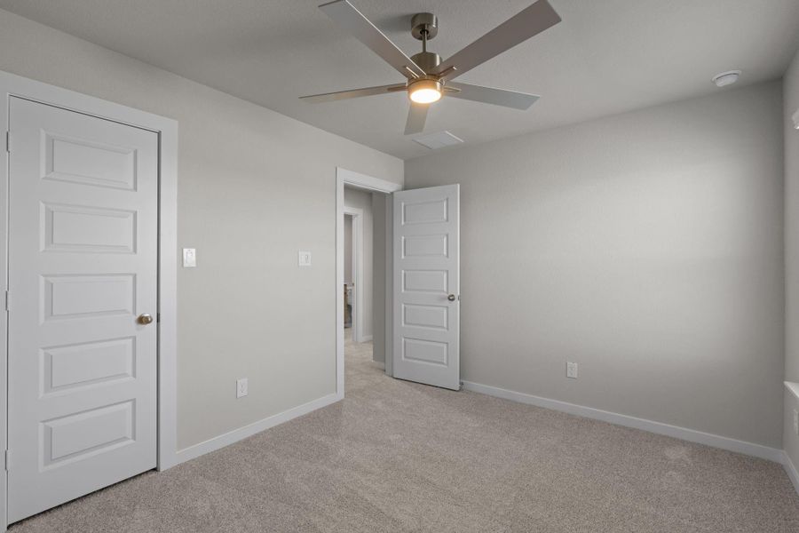 Spacious, unfurnished interior of a new home in Briarwood Crossing, Rosenberg (Image 15). Spacious, unfurnished interior of a new home in Briarwood Crossing, Rosenberg (Image 15).
