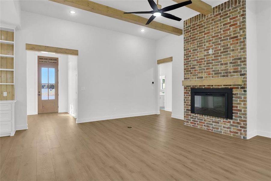 Spacious, unfurnished interior of a new home in , Flint (Image 19).