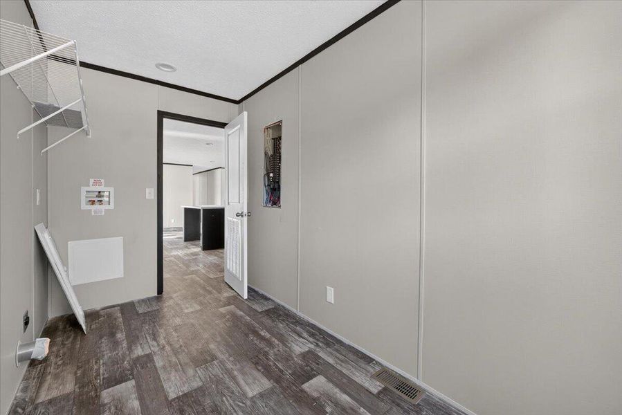 Spacious, unfurnished interior of a new home in , Cross (Image 15).