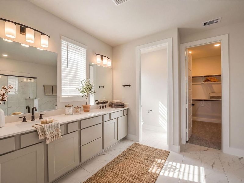 Furnished interior view inside a new home in Sierra Vista, Rosharon (Image 11).