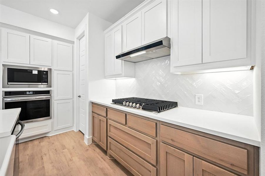 Furnished interior view inside a new home in Pecan Square: 40ft. lots, Northlake (Image 5). Furnished interior view inside a new home in Pecan Square: 40ft. lots, Northlake (Image 5).