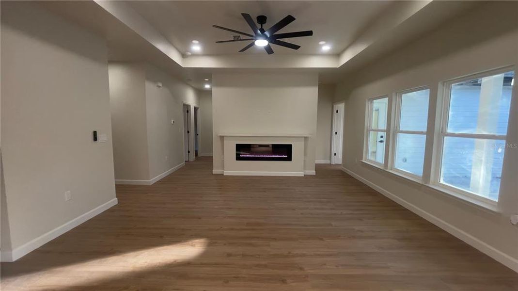 Spacious, unfurnished interior of a new home in , Chiefland (Image 41).