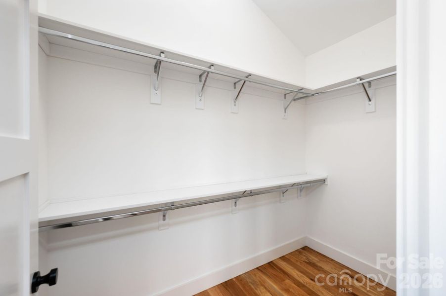 Walk-in Closet