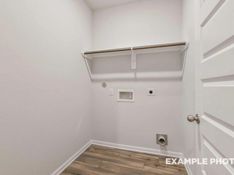 Spacious, unfurnished interior of a new home in Caney Creek Place, Conroe (Image 17). Spacious, unfurnished interior of a new home in Caney Creek Place, Conroe (Image 17).