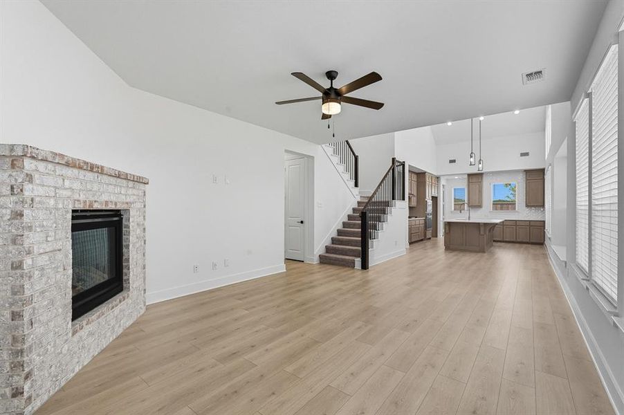 Spacious, unfurnished interior of a new home in Hillstead, Lavon (Image 23).