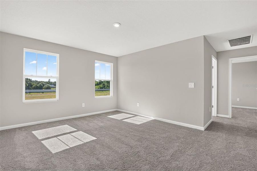 Spacious, unfurnished interior of a new home in Sanderling, Palmetto (Image 28).