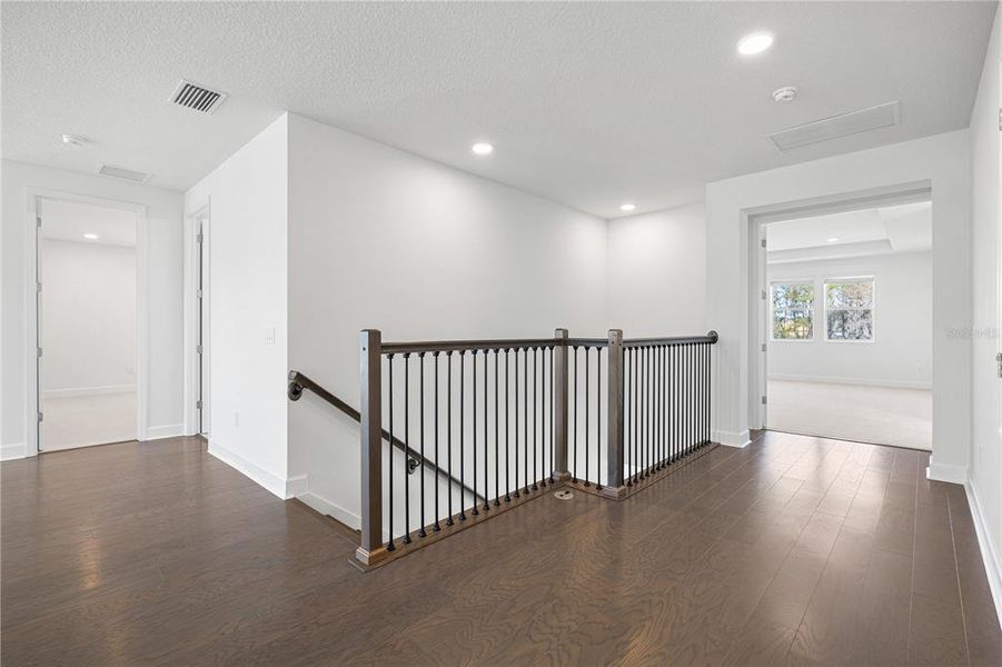 Spacious, unfurnished interior of a new home in , Winter Garden (Image 54).