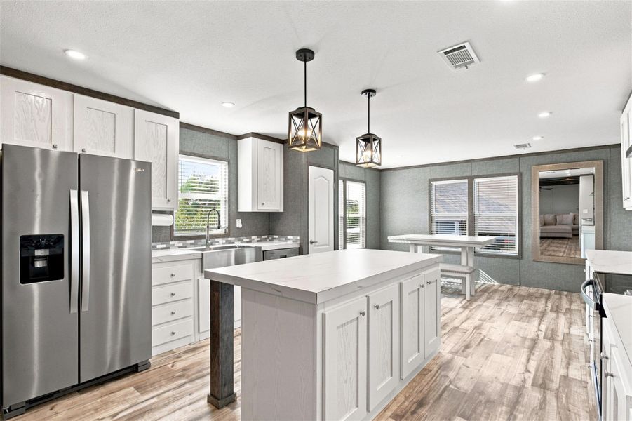 Furnished interior view inside a new home in , Conroe (Image 13).