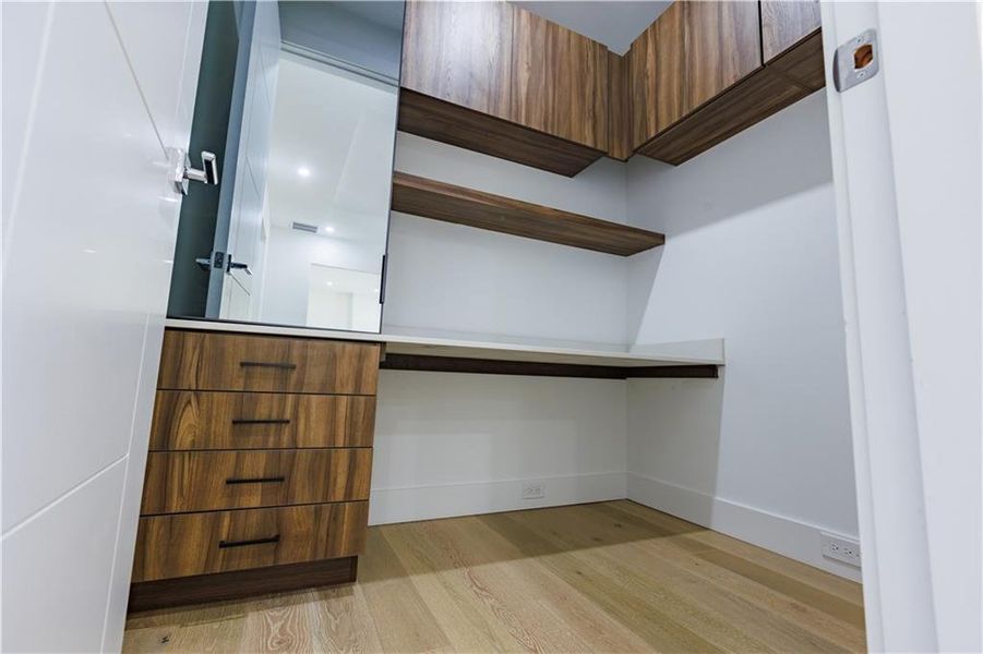 Image 92 of a home in .