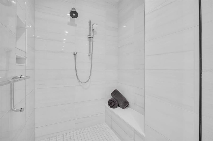 Close-up of interior finishes inside a home in , St. Petersburg (Image 22).