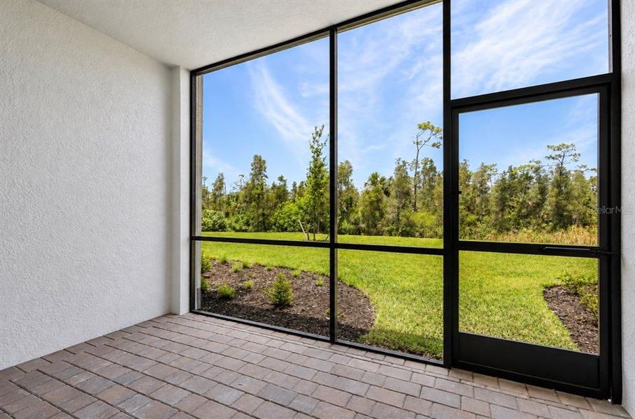 Exterior details and patio area of a home in Heritage Landing, Punta Gorda (Image 21). Exterior details and patio area of a home in Heritage Landing, Punta Gorda (Image 21).