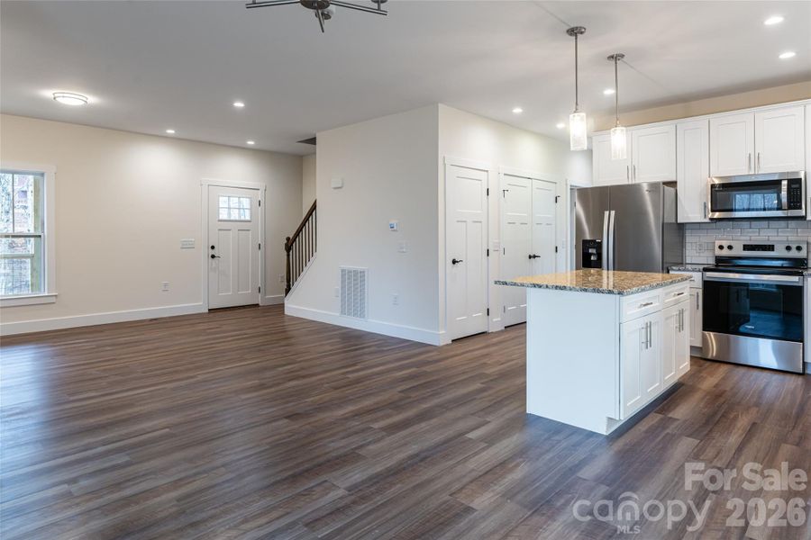 Image 39 of a home in .