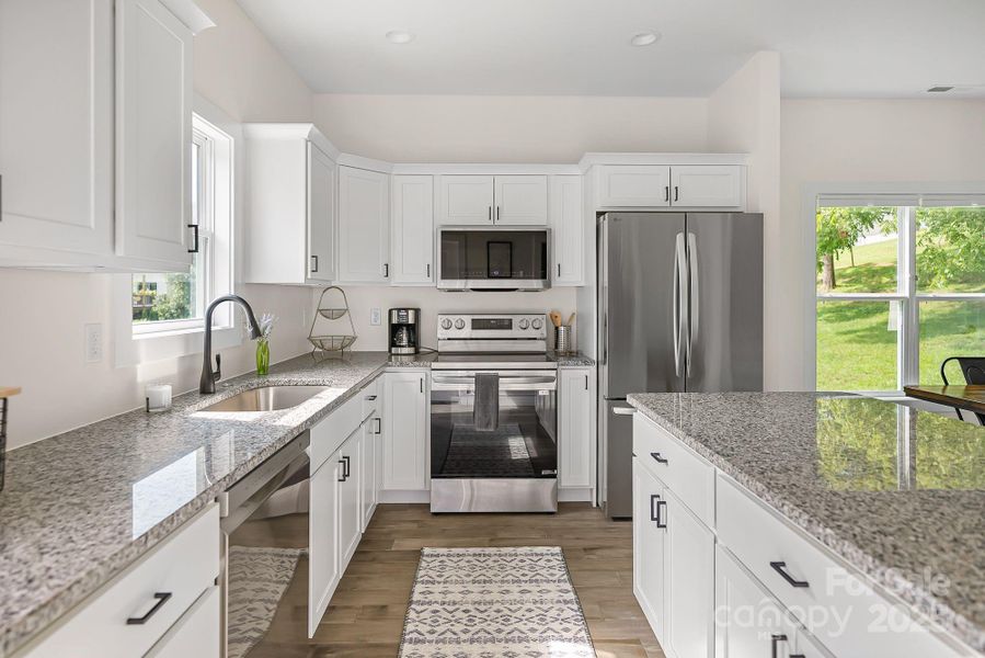 Functional layout with new appliances