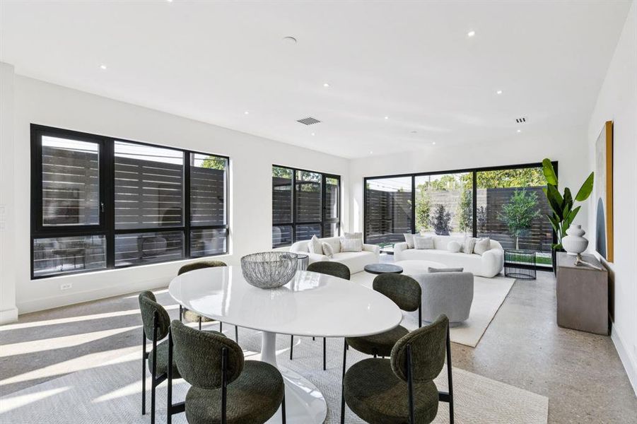 Furnished interior view inside a new home in , Dallas (Image 15). Furnished interior view inside a new home in , Dallas (Image 15).