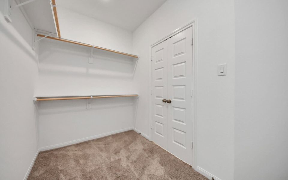 Image 14 representing the Embry by Brookfield Residential in 40' Traditional Homes at Elyson, Katy, TX. Image 14 representing the Embry by Brookfield Residential in 40' Traditional Homes at Elyson, Katy, TX.