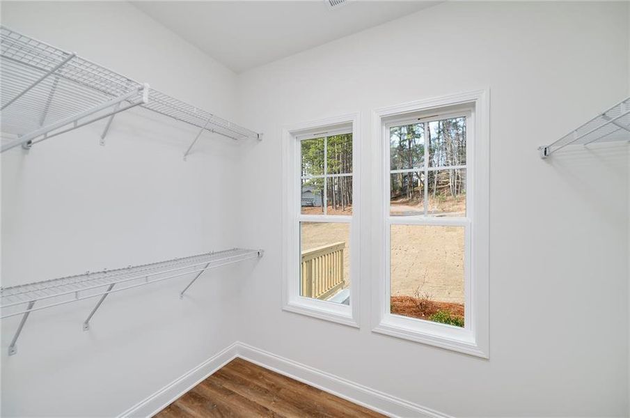 Spacious, unfurnished interior of a new home in , Cumming (Image 11).