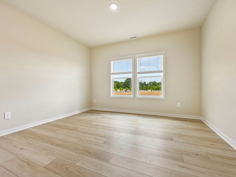 Spacious, unfurnished interior of a new home in Avalon Place - Signature Series, Durham (Image 12). Spacious, unfurnished interior of a new home in Avalon Place - Signature Series, Durham (Image 12).