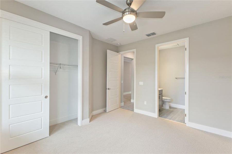 Spacious, unfurnished interior of a new home in Ocala Preserve, Ocala (Image 20).
