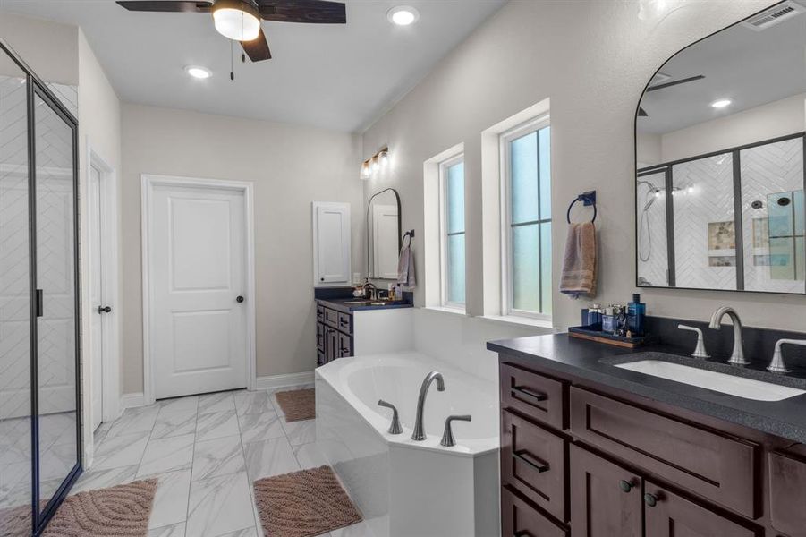 Furnished interior view inside a new home in , Robinson (Image 19). Furnished interior view inside a new home in , Robinson (Image 19).