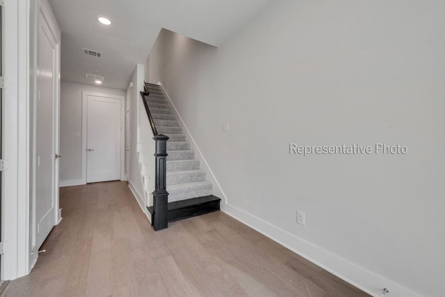 Photo representation of the Aberdeen floorplan. Colors, finishes and options will vary. Photo representation of the Aberdeen floorplan. Colors, finishes and options will vary.