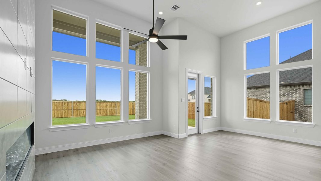Representative unfurnished interior of a home built from the CASCADE by D.R. Horton in Clearview Ranch, Royse City (Image 19). Representative unfurnished interior of a home built from the CASCADE by D.R. Horton in Clearview Ranch, Royse City (Image 19).