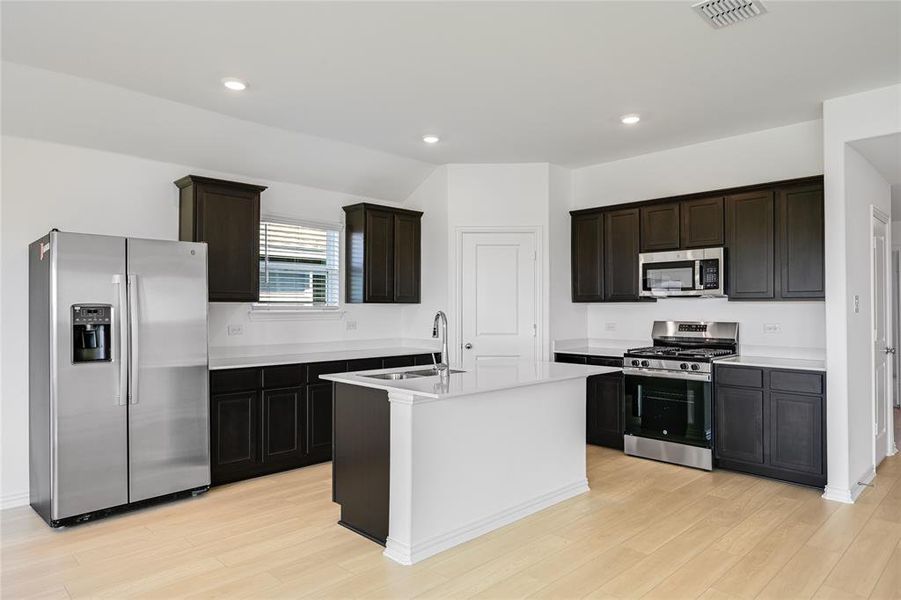 Furnished interior view inside a new home in River Ridge, Crandall (Image 7).