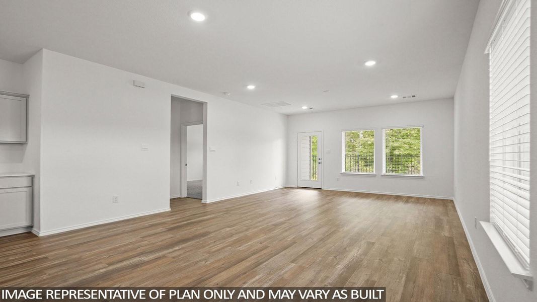 Image 19 of a home in Venetian Pines. Image 19 of a home in Venetian Pines.