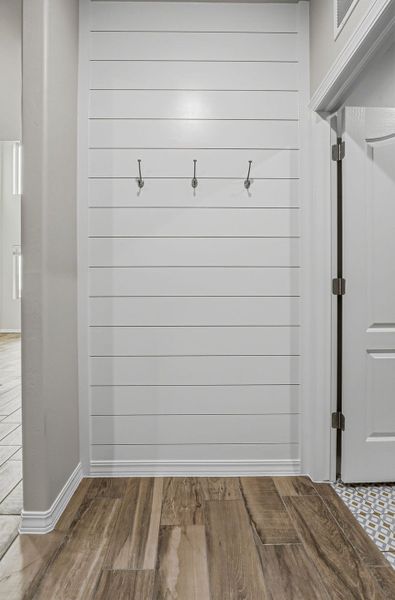 Spacious, unfurnished interior of a new home in Emerald Estates, Horizon City (Image 14). Spacious, unfurnished interior of a new home in Emerald Estates, Horizon City (Image 14).