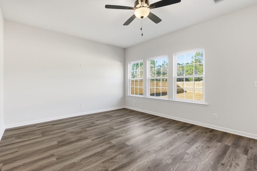 Representative unfurnished interior of a home built from the The Porter by RTS Homes in The Pointe at Villages on Marne, Hinesville (Image 16).