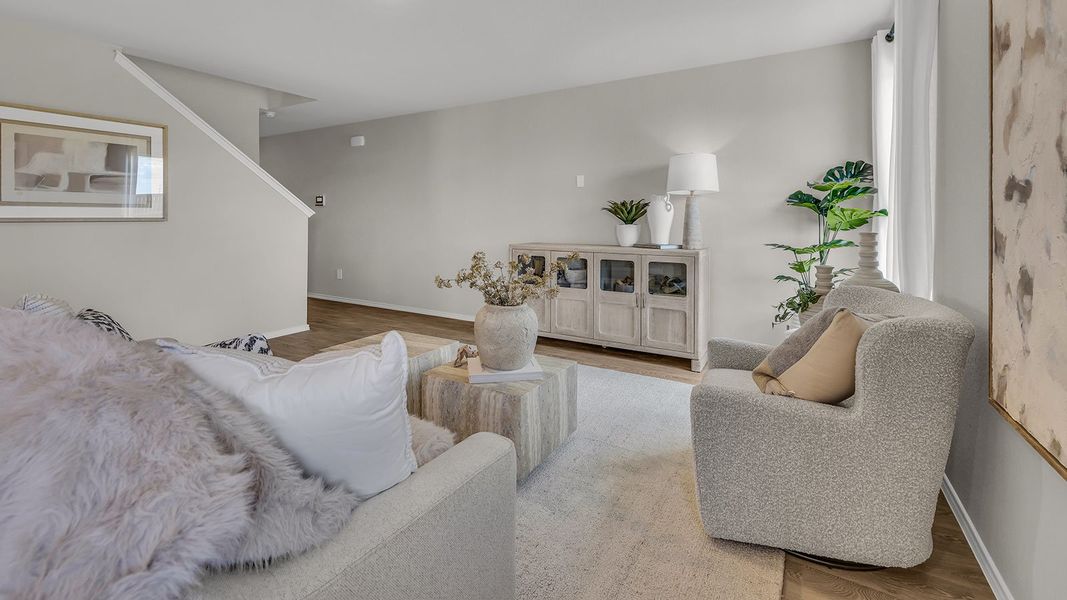 Representative furnished interior of a home built from the The Franklin by D.R. Horton in Ladera, Luling (Image 11).