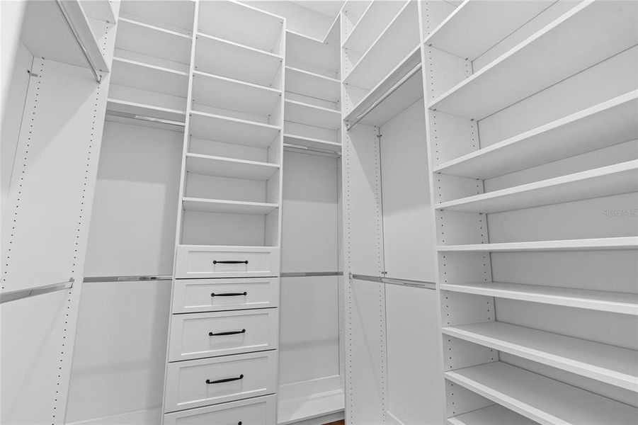 Image 41 of a home in .