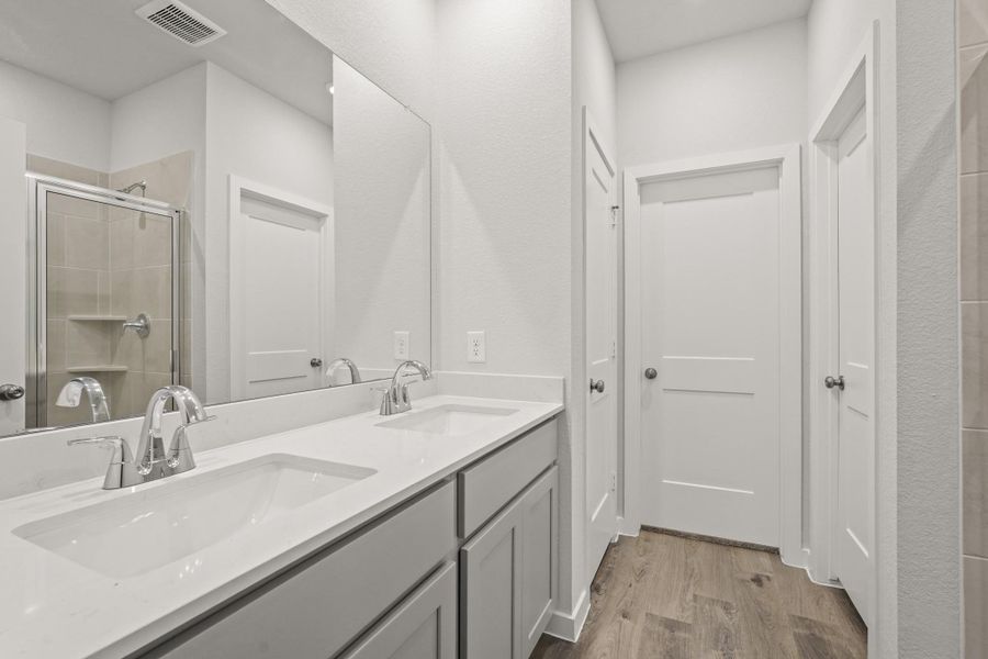 Furnished interior view inside a new home in Maple Woods, Hockley (Image 6).