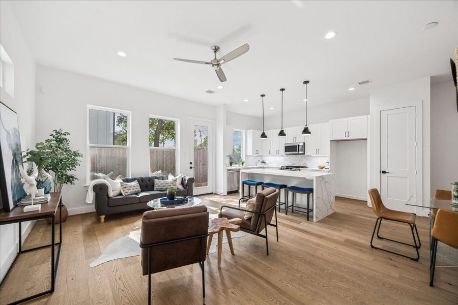 **Not of actual Home** Photos are of on-site model home reflecting finish level & finsihes**