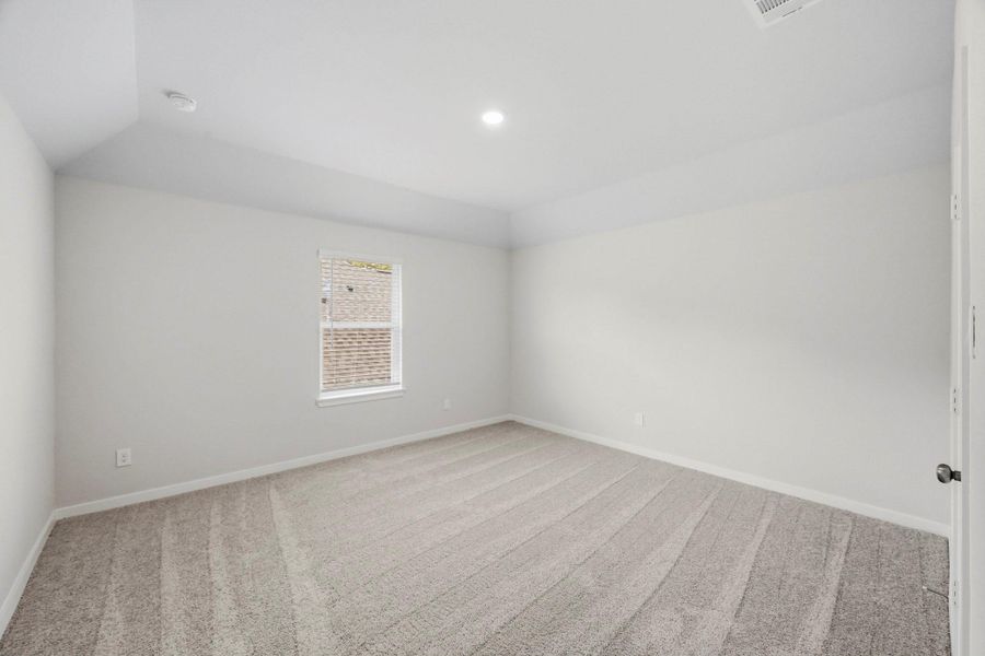 Spacious, unfurnished interior of a new home in Audubon, Magnolia (Image 30).