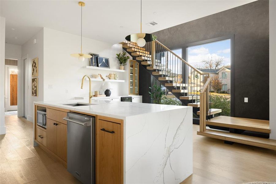 Furnished interior view inside a new home in , Dallas (Image 14).