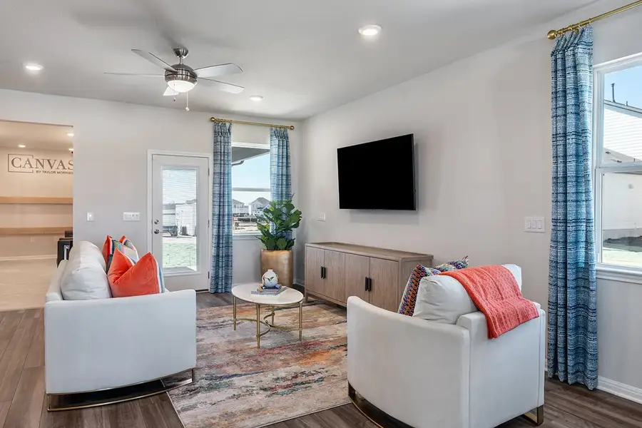 Furnished interior view inside a new home in Longview, Del Valle (Image 3).