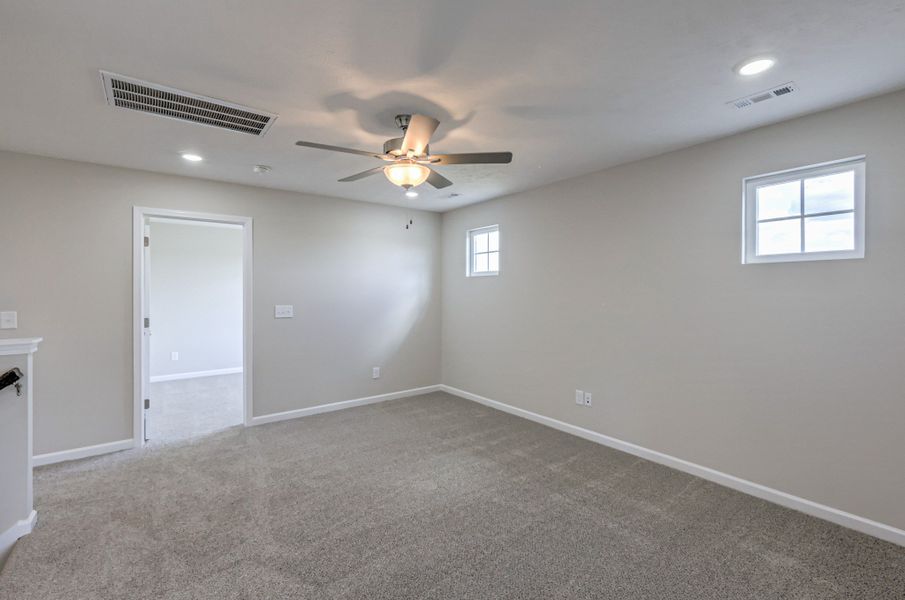 Spacious, unfurnished interior of a new home in Collin's Place, Decherd (Image 43).