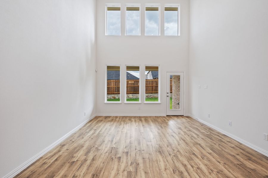 Spacious, unfurnished interior of a new home in Elevon, Lavon (Image 21). Spacious, unfurnished interior of a new home in Elevon, Lavon (Image 21).
