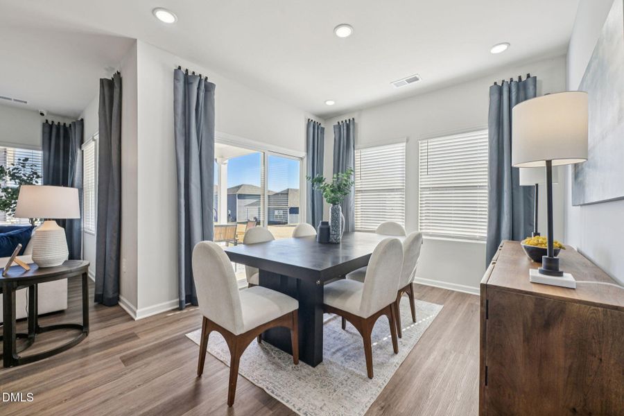 11-web-or-mls-Raleigh - River Glen - 64