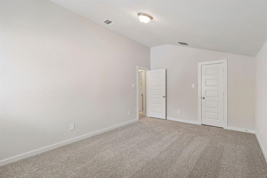 Spacious, unfurnished interior of a new home in Kingdom Heights, Rosenberg (Image 30). Spacious, unfurnished interior of a new home in Kingdom Heights, Rosenberg (Image 30).