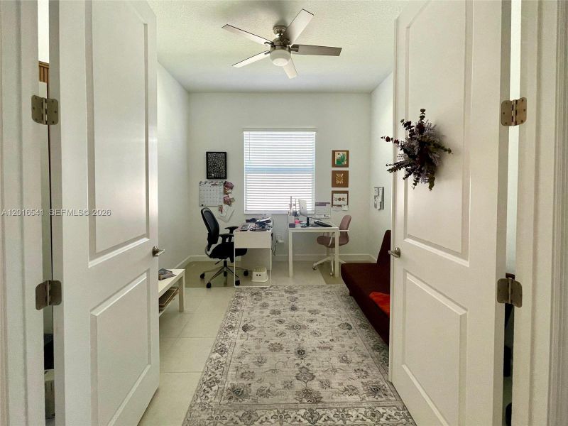 Furnished interior view inside a new home in , Port St. Lucie (Image 7).