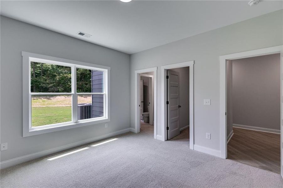 Spacious, unfurnished interior of a new home in The Meadows at Lake Circle, Buchanan (Image 21).