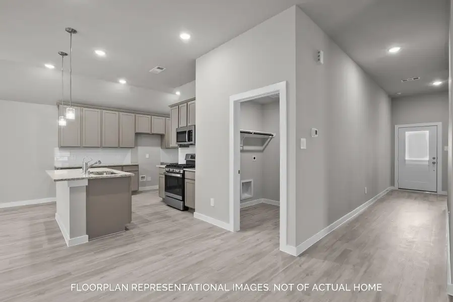 Furnished interior view inside a new home in Magnolia Ridge, Magnolia (Image 5). Furnished interior view inside a new home in Magnolia Ridge, Magnolia (Image 5).