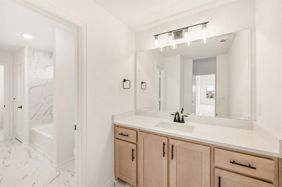 Furnished interior view inside a new home in Willow Wood, McKinney (Image 6).