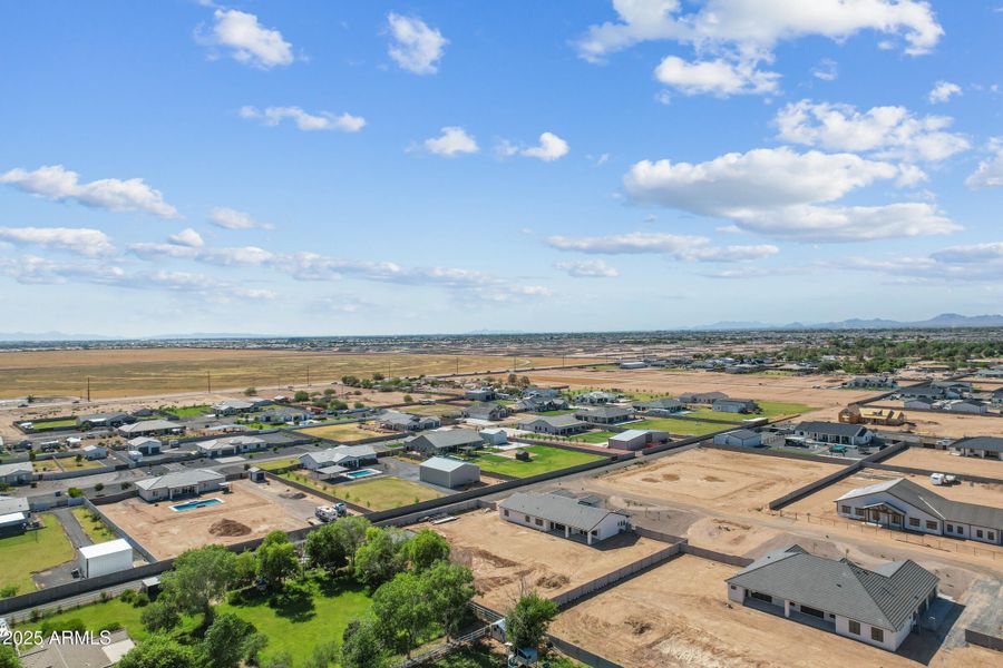 3933 E Freeman Ln-72