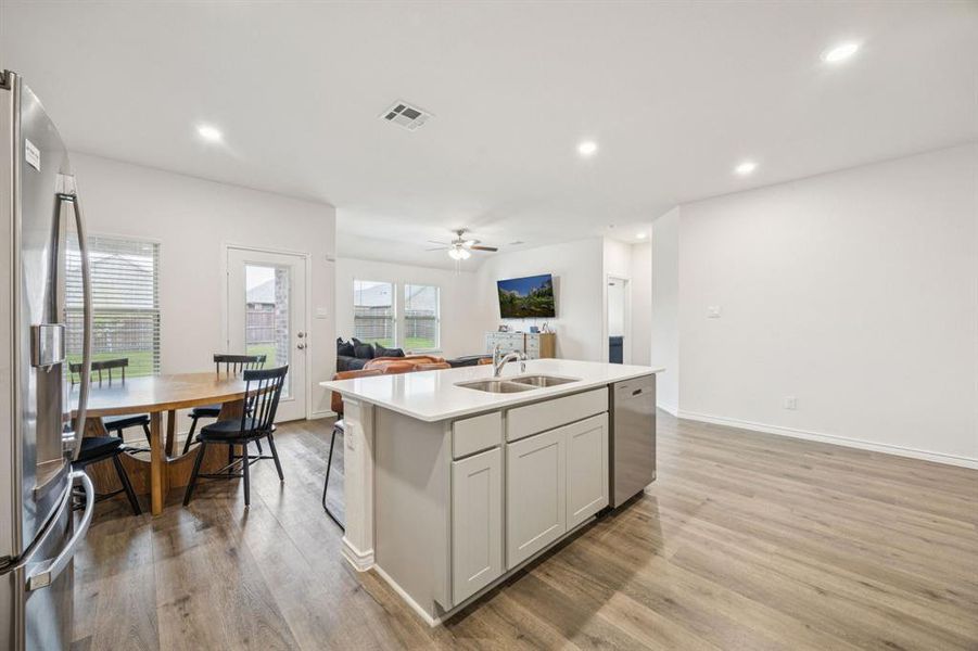Furnished interior view inside a new home in , Lavon (Image 20).