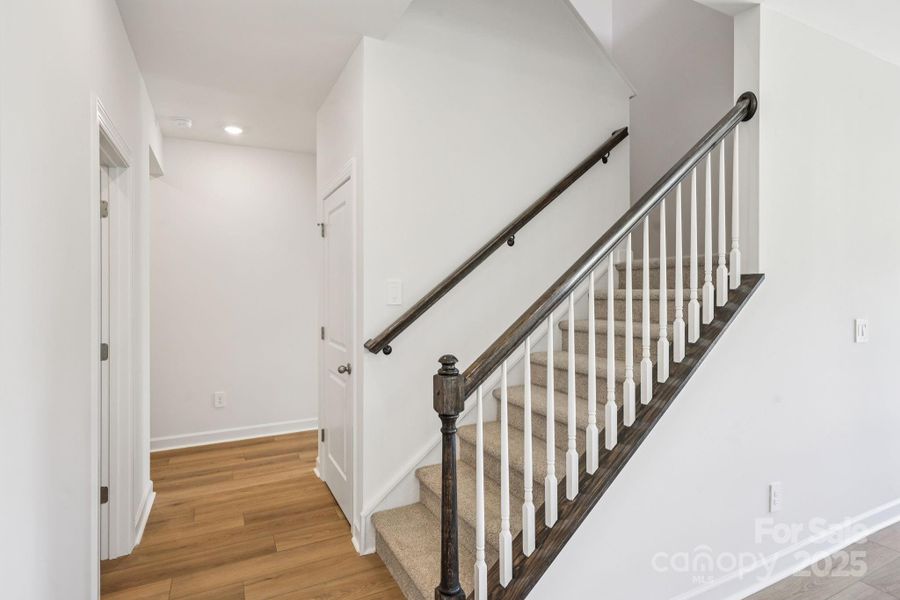 Spacious, unfurnished interior of a new home in Oxford Station, Salisbury (Image 18).
