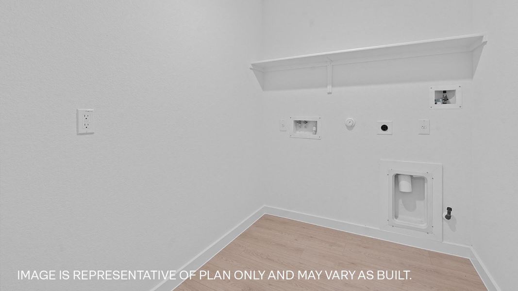 Spacious, unfurnished interior of a new home in Trails at Wildhorse, Austin (Image 14).
