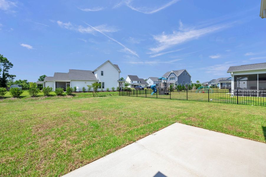 Representative exterior details of a home built from the The Whitley by RobuckHomes in Windwater, Hampstead (Image 50).